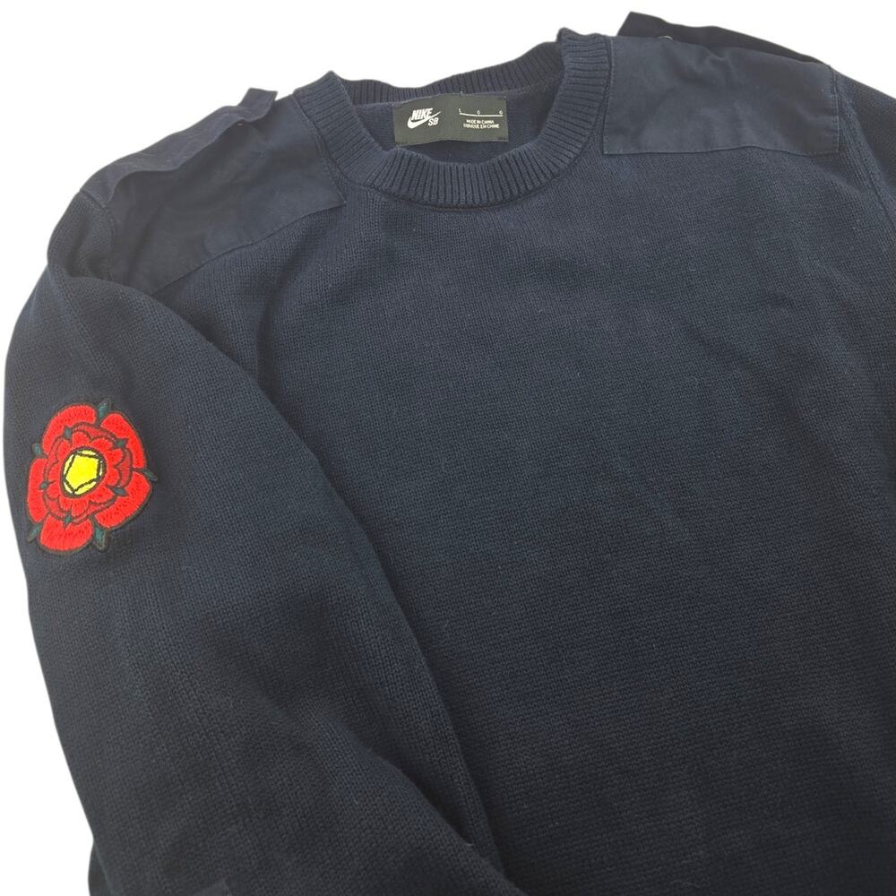 Nike SB| XLM Rose Embroidered Sweater | Size Large - Picture 7 of 10